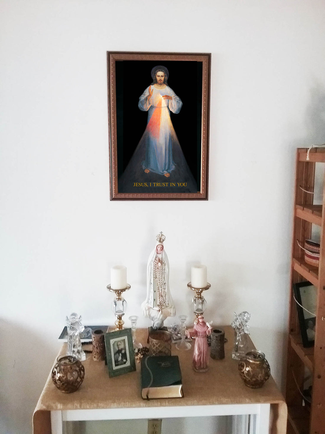 16x24 Framed Vilnius Divine Mercy to Hawaii